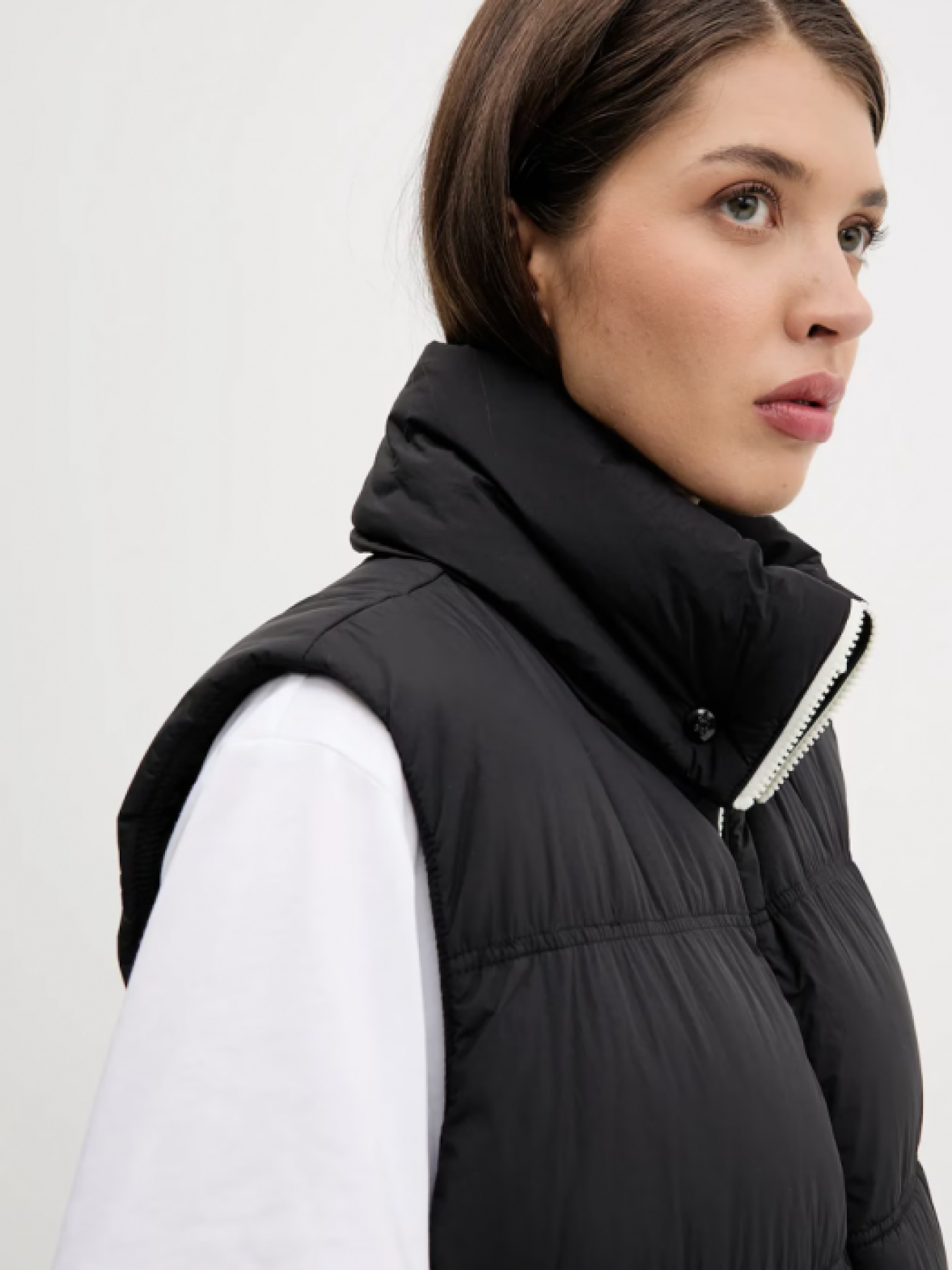 Куртки и дубленки HUGO модель 10021 Фото