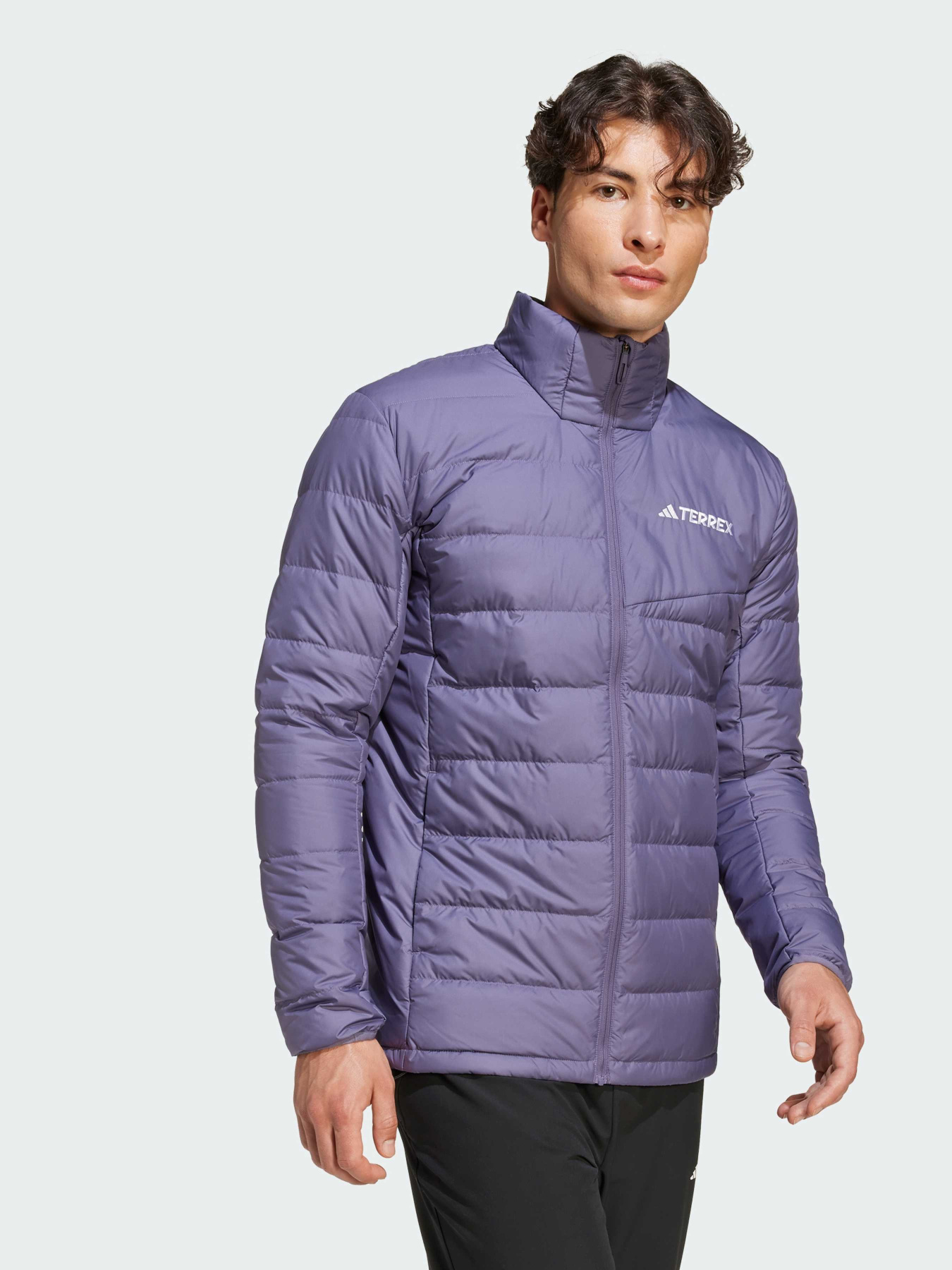 Демісезонна куртка Adidas модель JZ9965 Фото