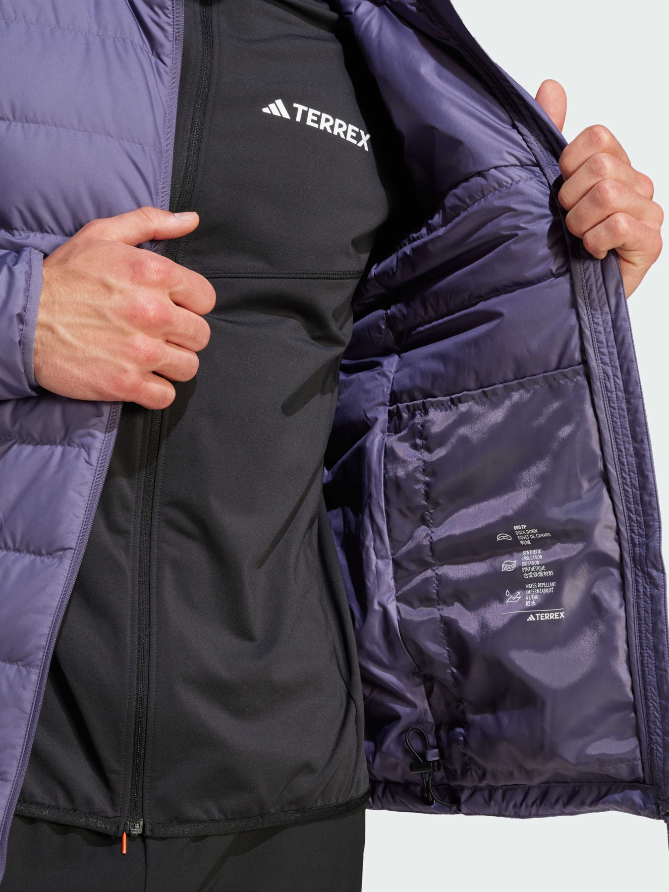 Демісезонна куртка Adidas модель JZ9965 Фото