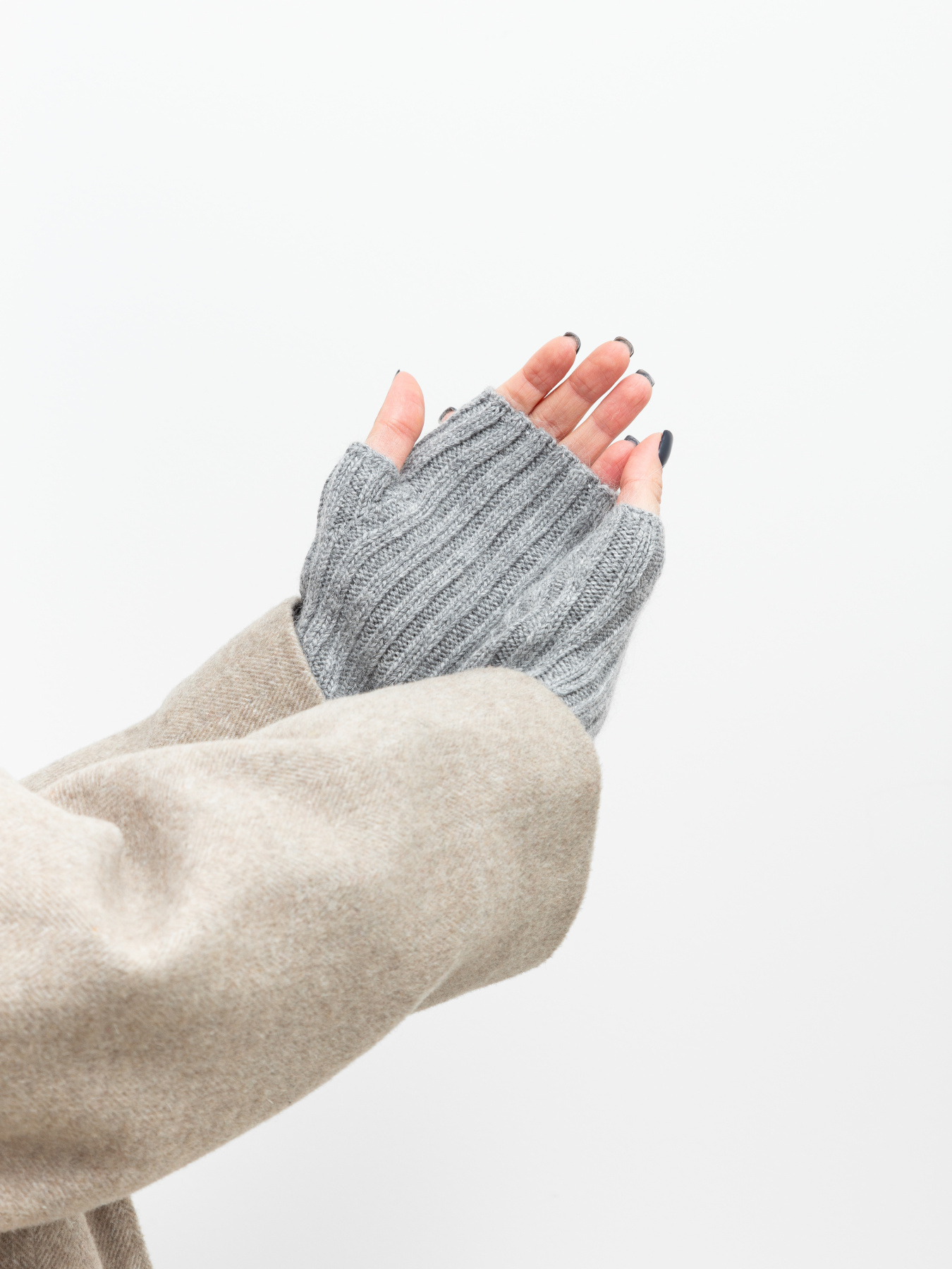 Варежки Famo модель M-11_01 Фото