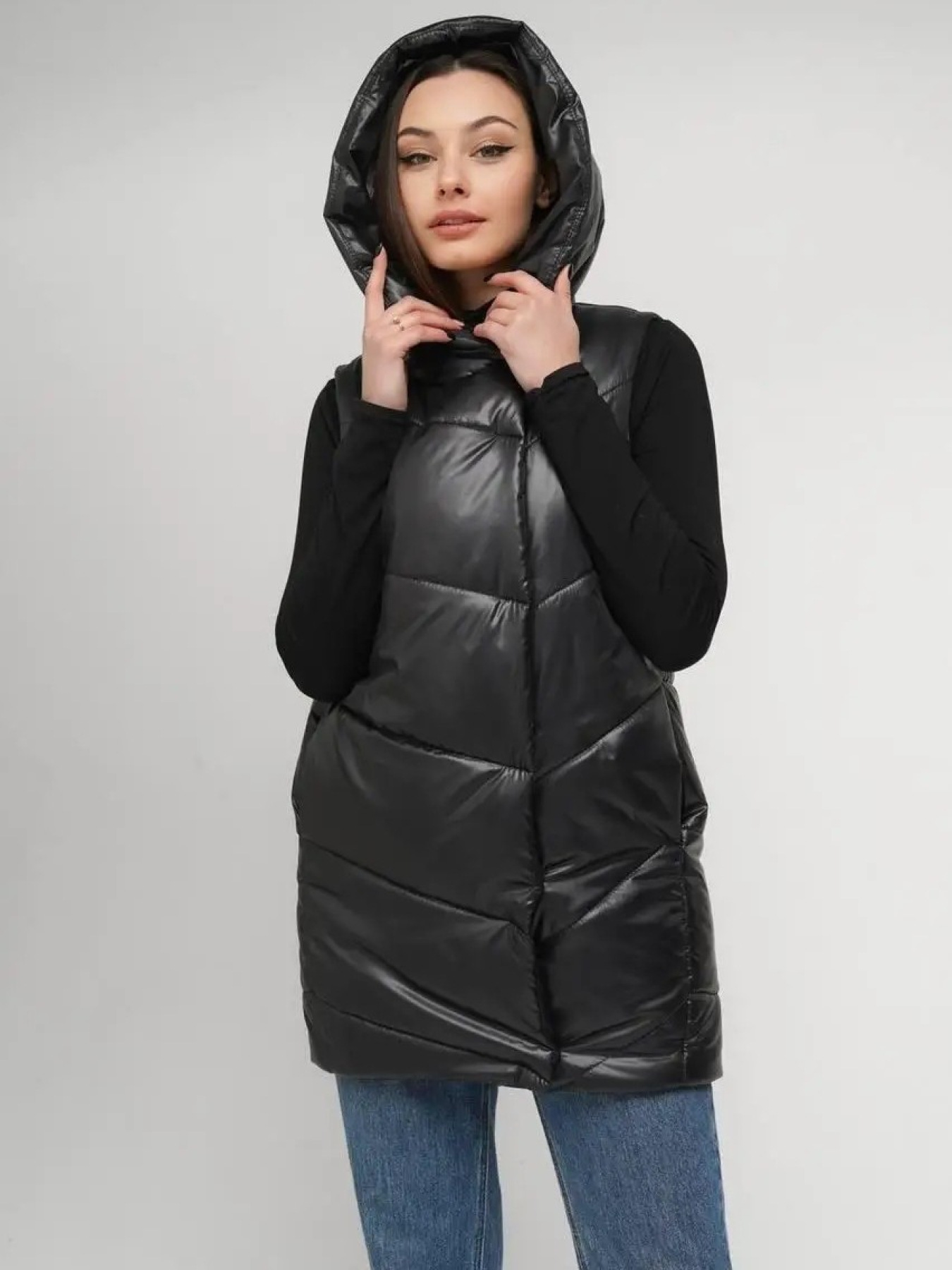 Жилет с утеплителем UVENTUM модель ZHILET-VS Фото