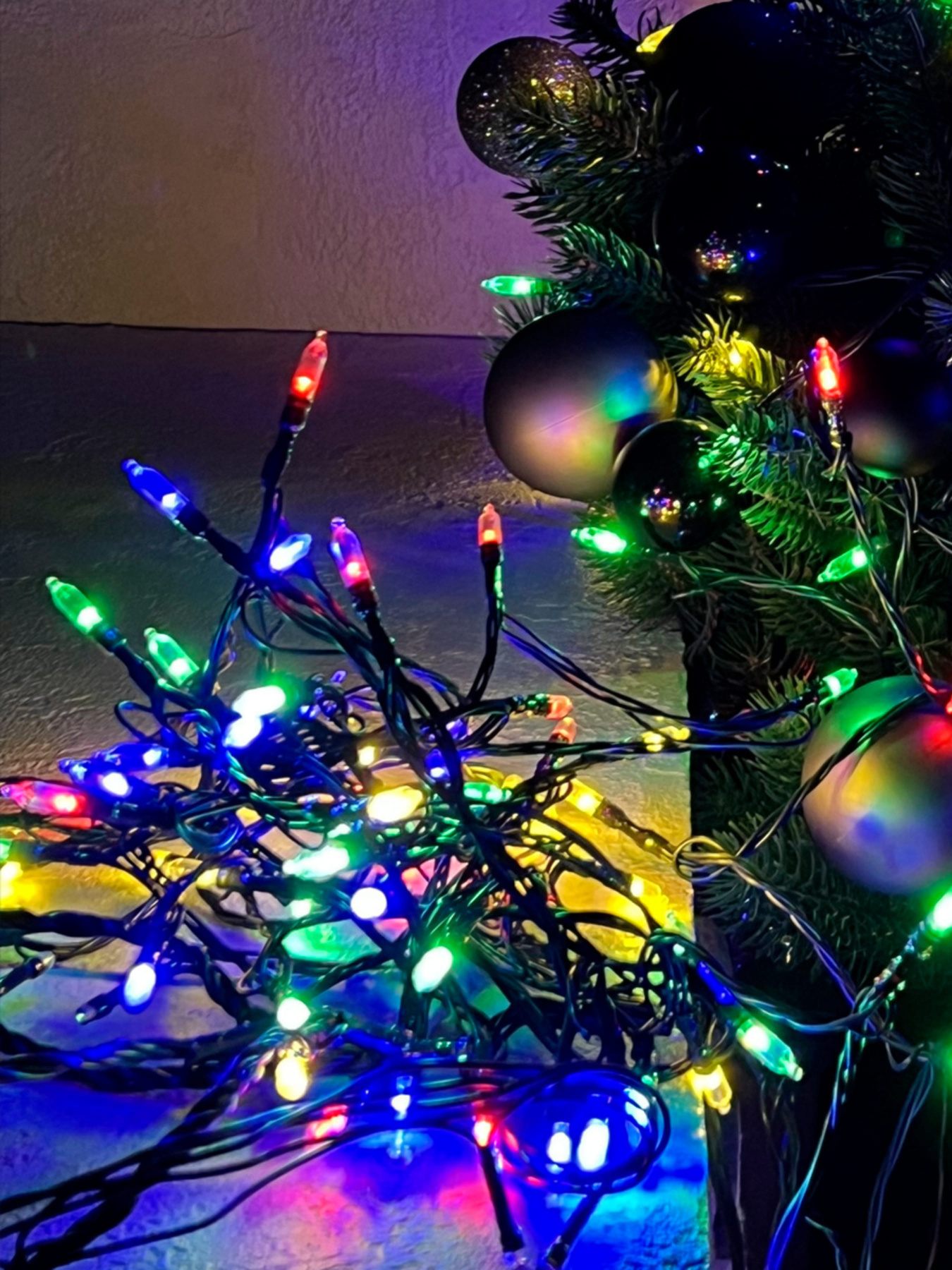 Лента светодиодная разноцветная MBM HOME модель DH-LAMP-07/08 COLOR Фото