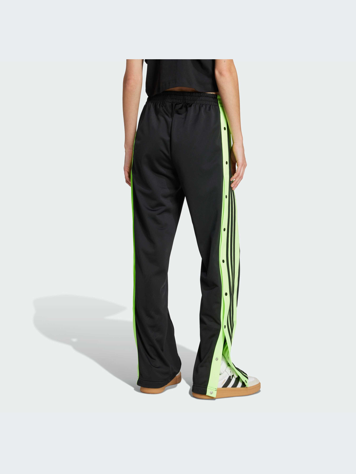 Брюки Adidas Adicolor модель JV7512-KZ Фото