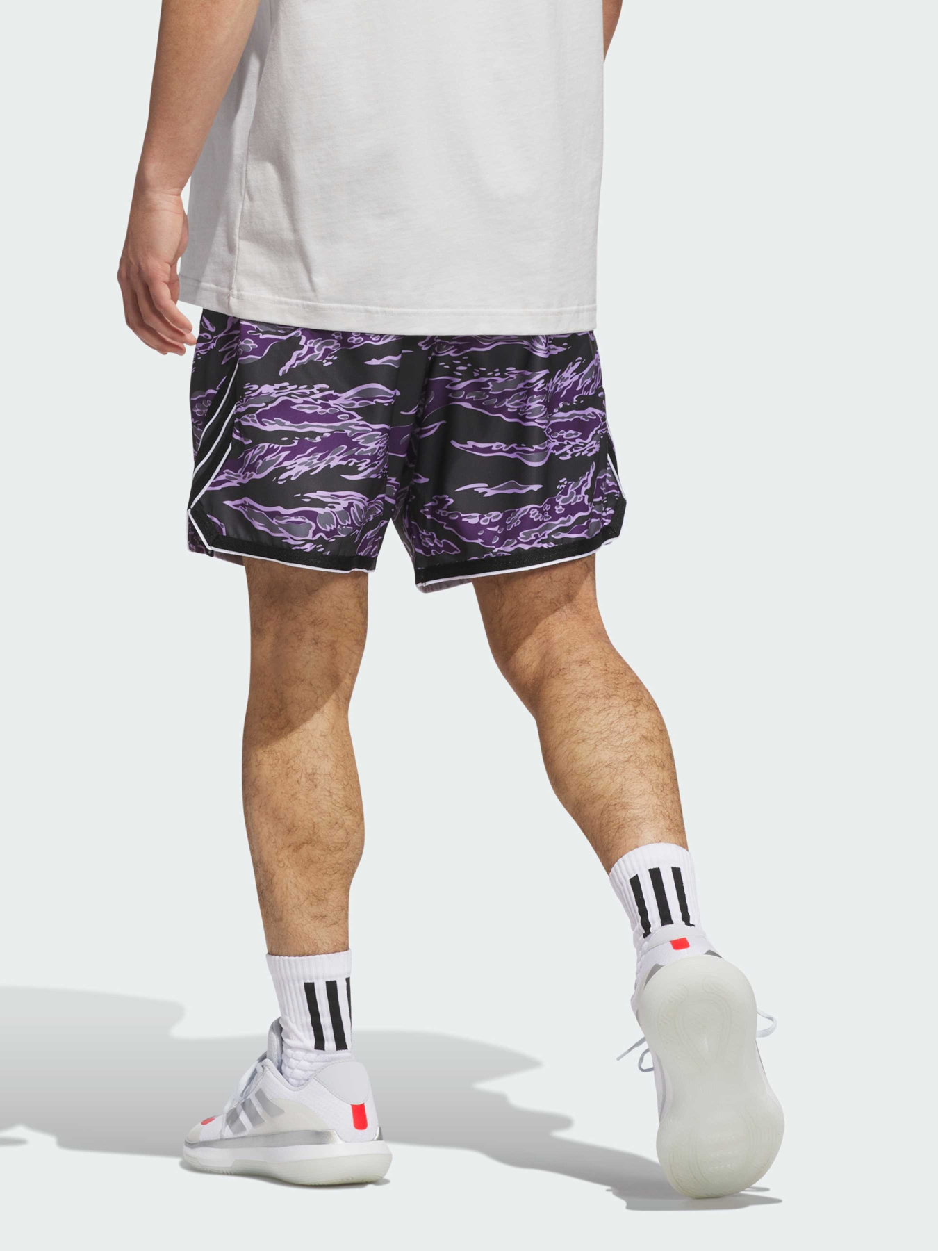 Шорты спортивные Adidas модель JV6911 Фото