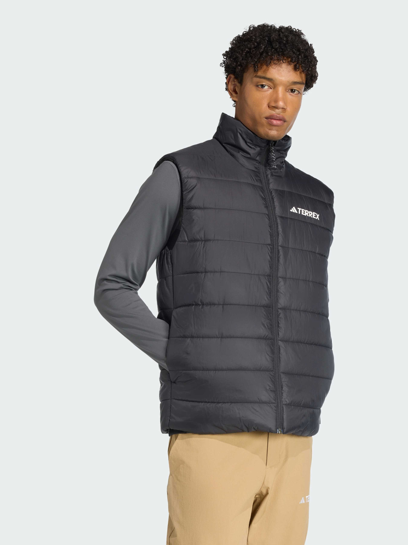 Жилет с утеплителем Adidas модель KA9740 Фото