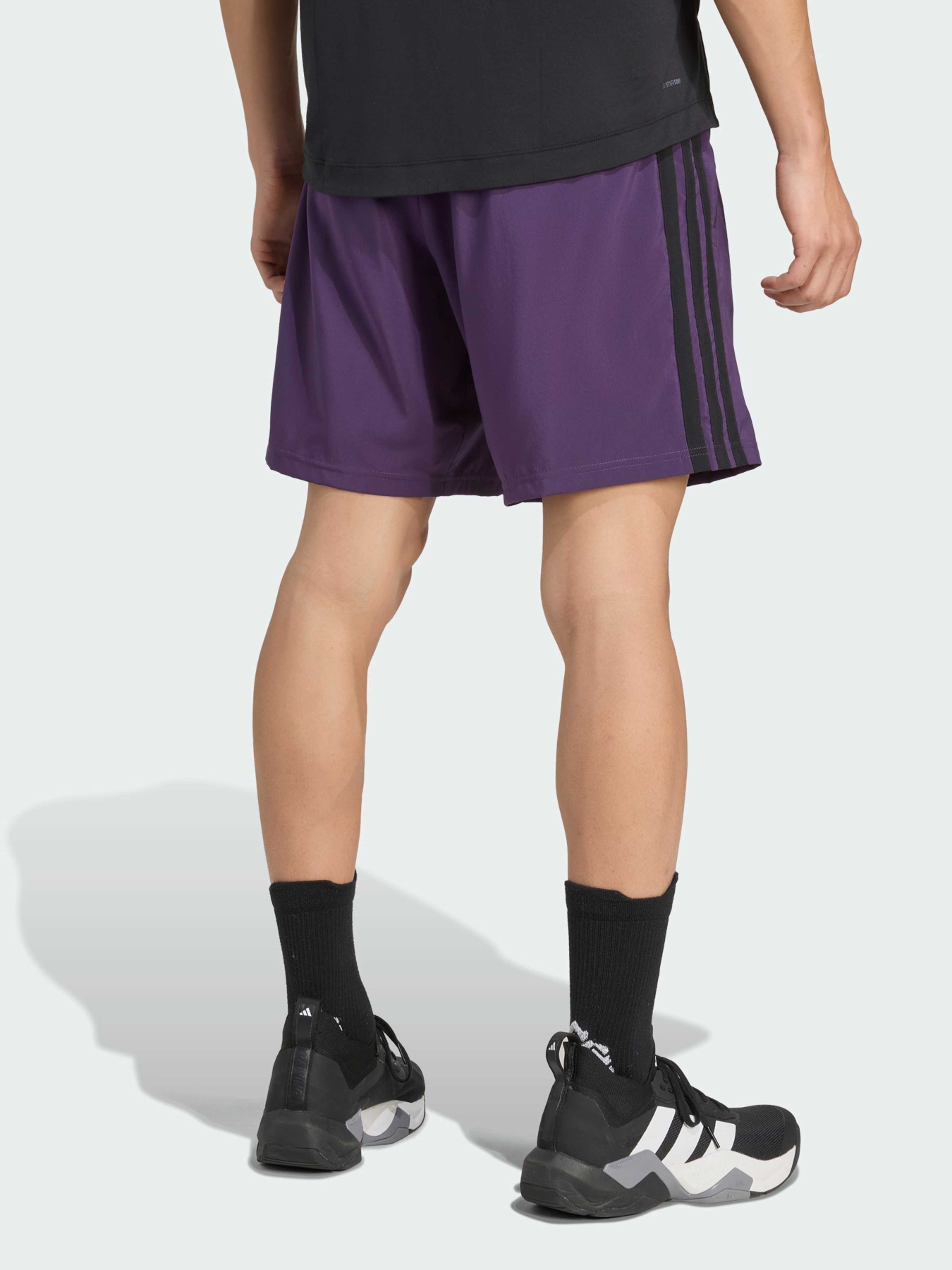 Спортивні шорти Adidas модель JX2719 Фото