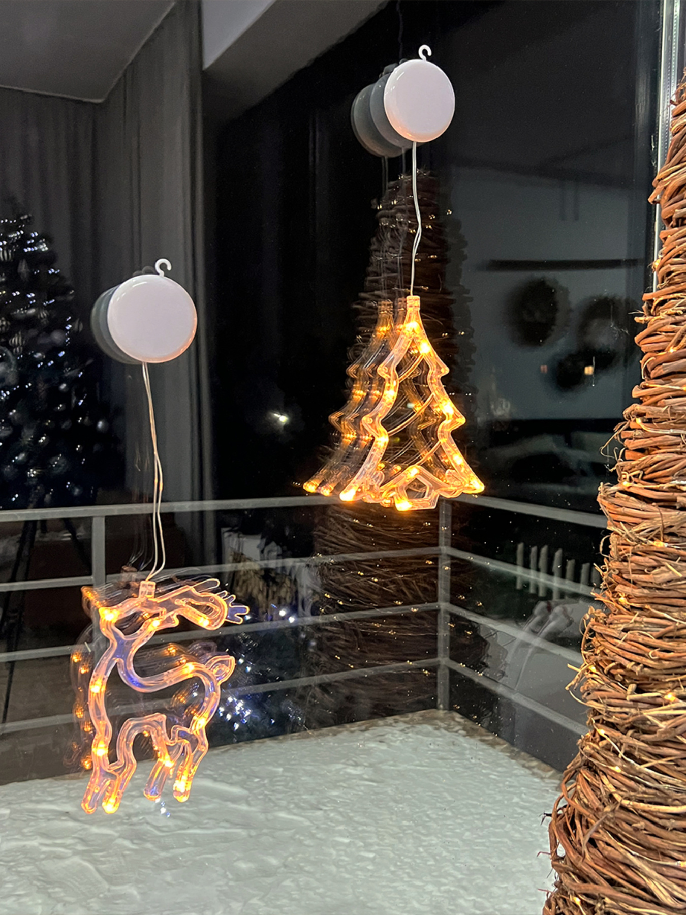 Игрушка светодиодная "Елка" на батарейках MBM MY HOME модель DH-NY-85 T Фото