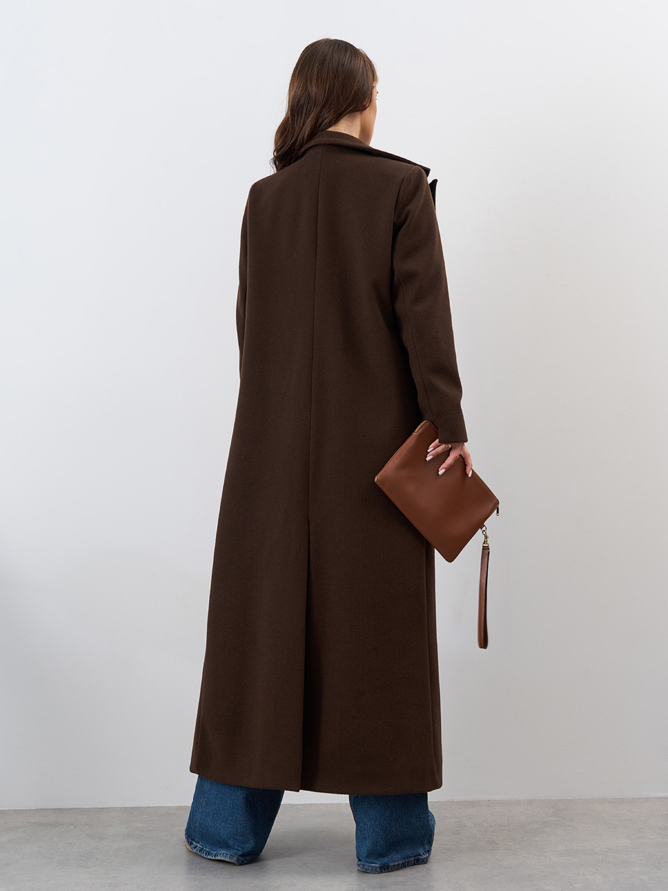 Пальто ISSA Plus модель 15325_темно_коричневый Пальто ISSA Plus модель 15325_темно_коричневый Фото