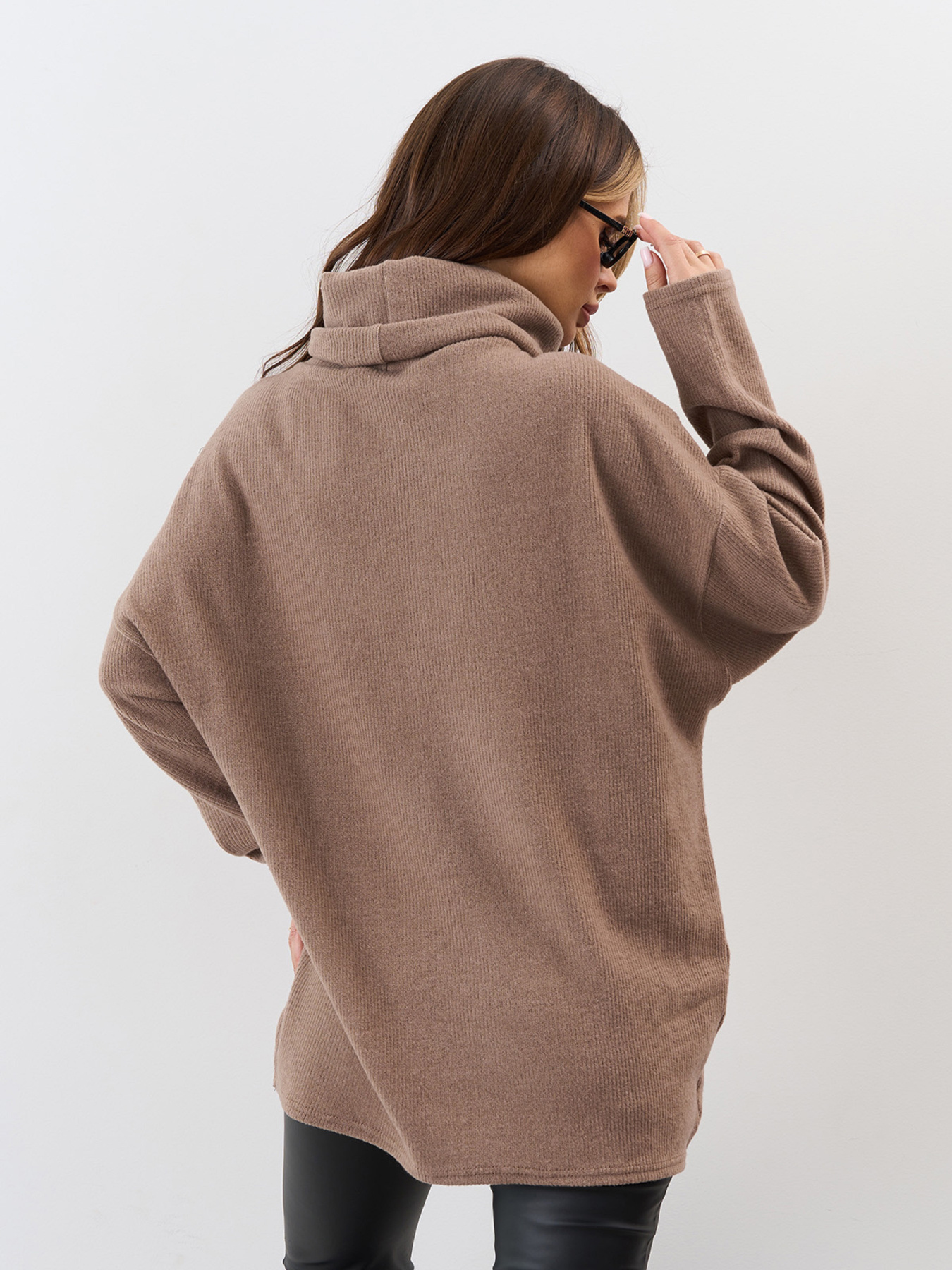 Свитер ISSA Plus модель 15336_темно_бежевый Фото