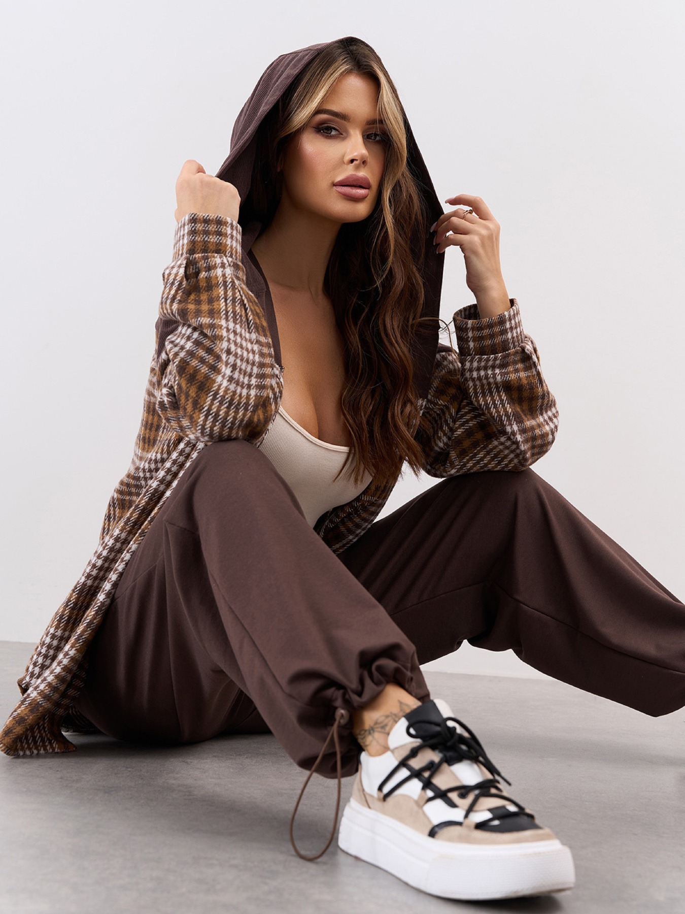 Рубашка повседневная ISSA Plus модель 15337R_коричневый Фото