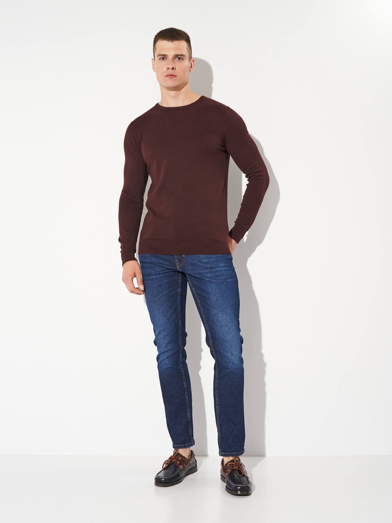 Зауженные джинсы Mustang Jeans Oregon Slim модель 1015865 Фото