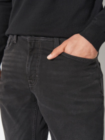 Завужені джинси Mustang Jeans Oregon Slim K модель 1015871 Фото