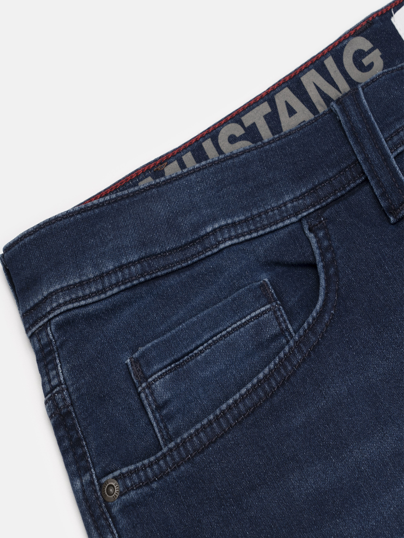 Зауженные джинсы Mustang Jeans Oregon Slim K модель 1015872 Фото