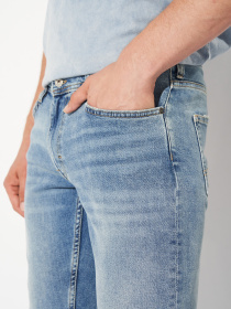 Зауженные джинсы Mustang Jeans Oregon Slim модель 1015965 Фото