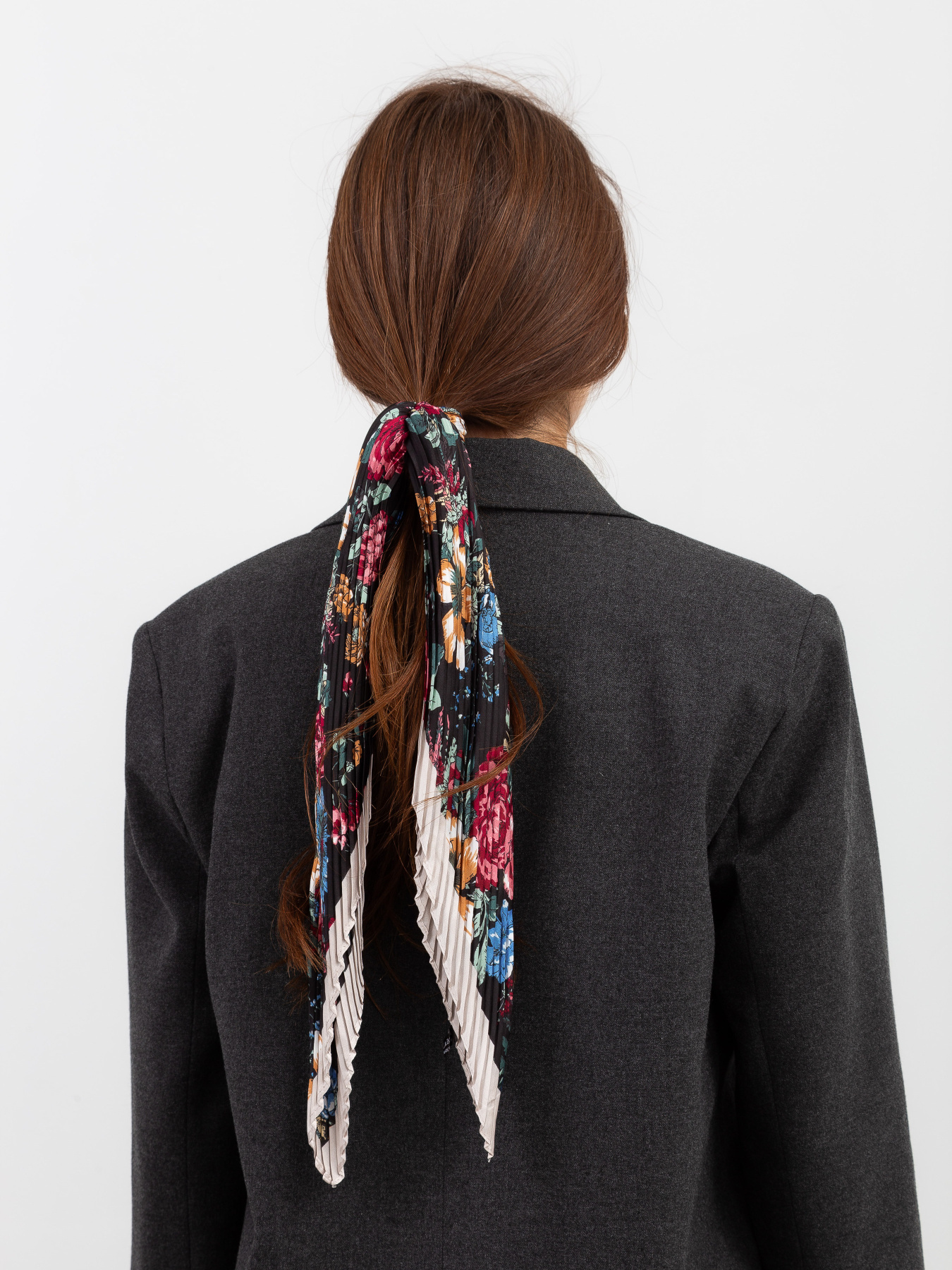 Платок Famo модель APL-238296_01 Фото