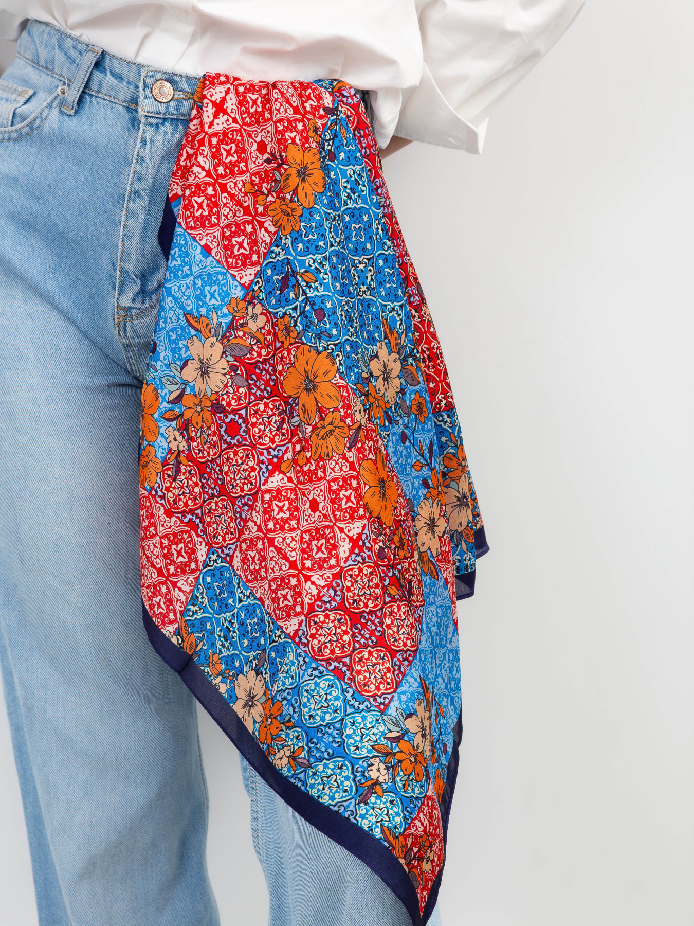 Платок Famo модель APL-254397_01 Фото