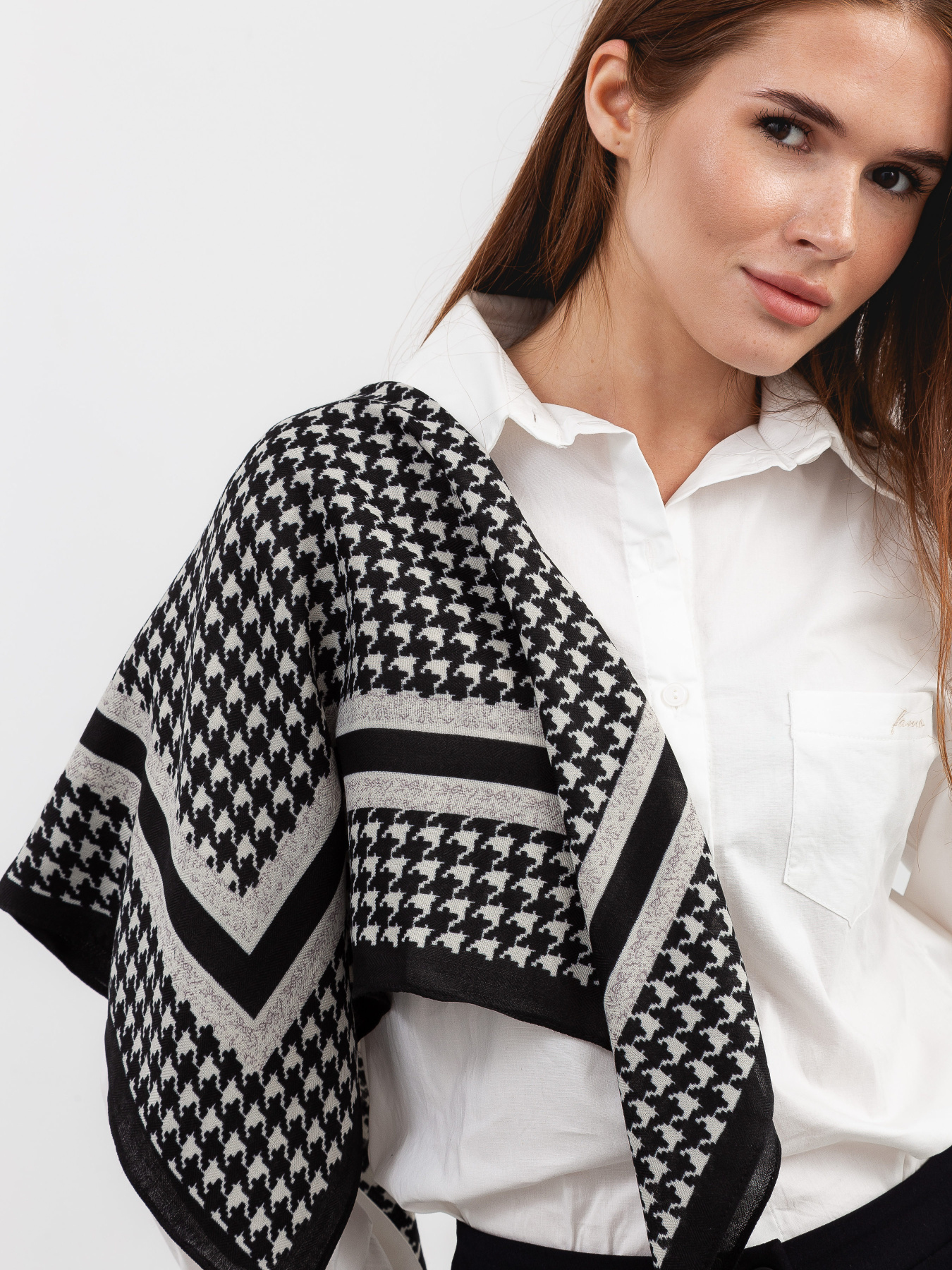 Платок Famo модель APL-8257_01 Фото