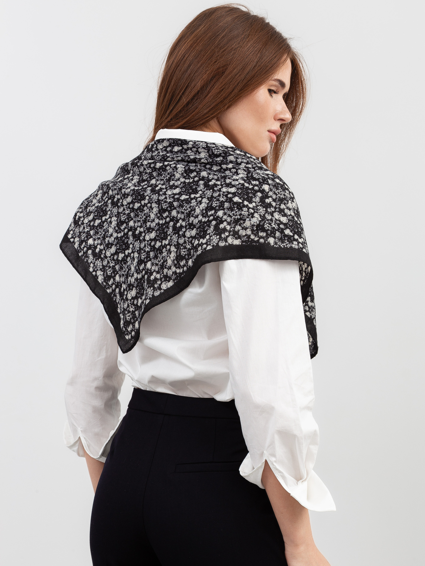 Платок Famo модель APL-8252_01 Фото