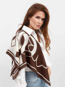 Платок Famo модель APL-8255_02 Фото