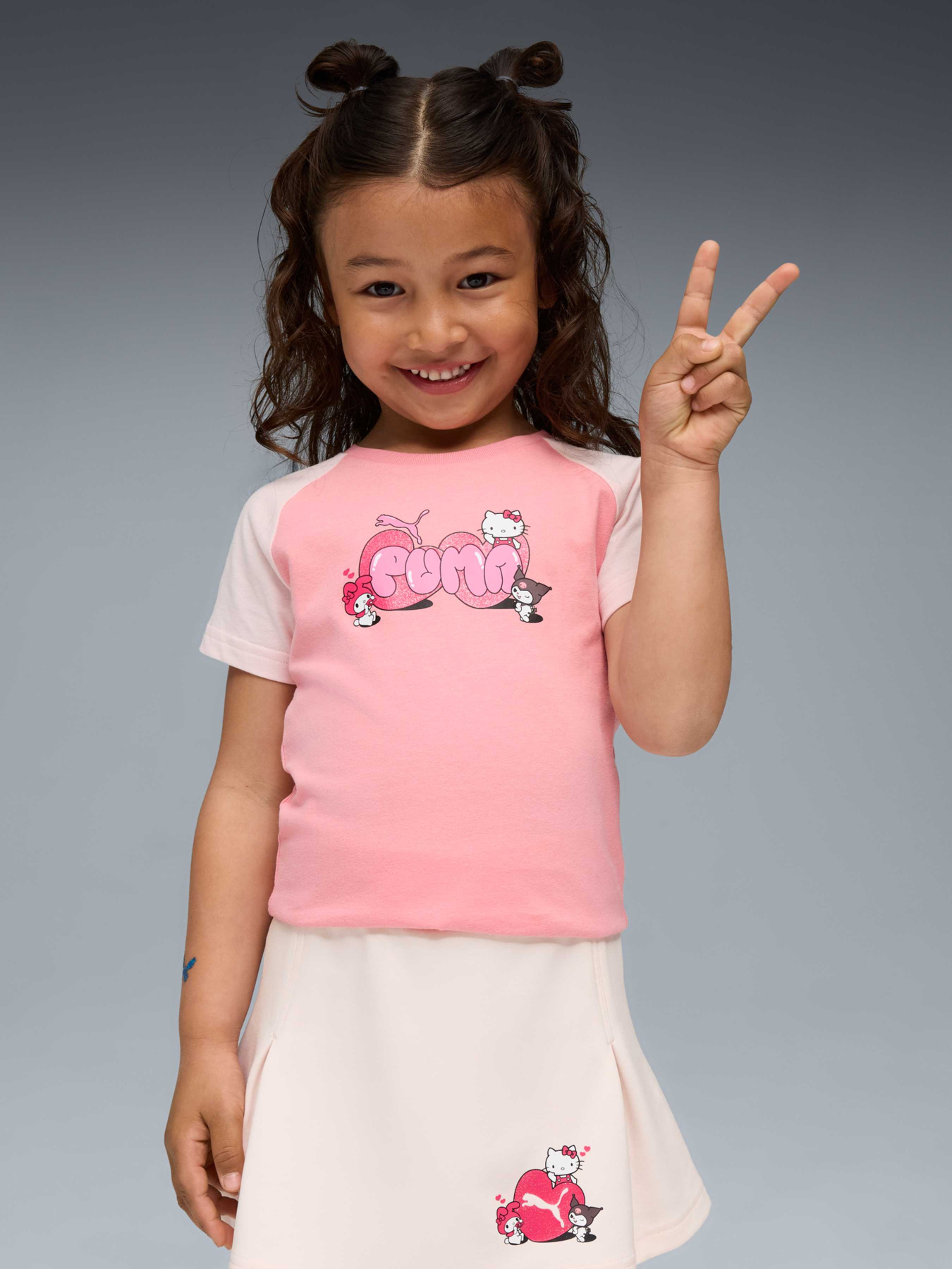 Футболка PUMA x Hk&fr Slim Tee модель 632391 Футболка PUMA x Hk&fr Slim Tee модель 632391 Фото