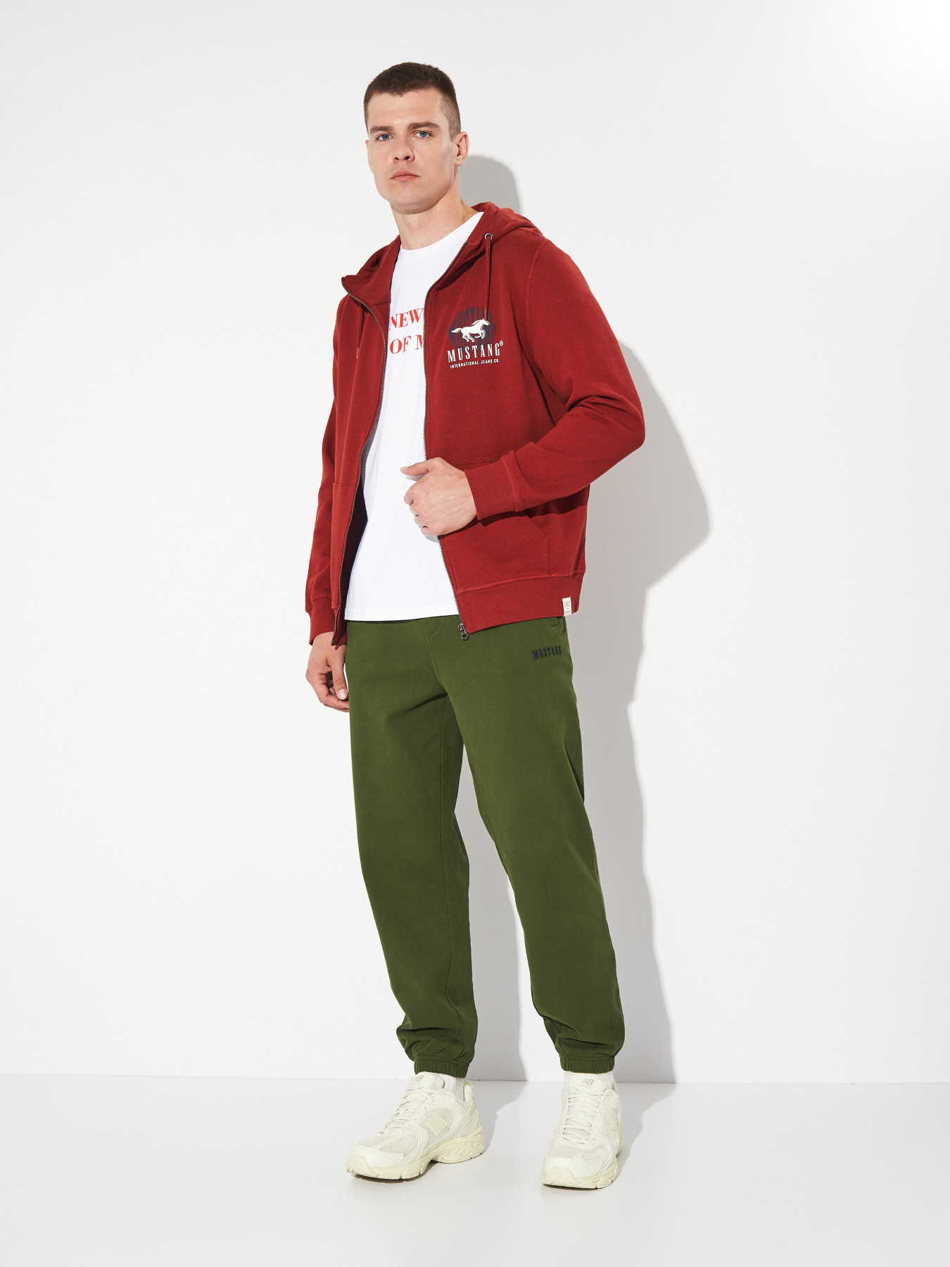 Кофта Mustang Jeans Brian Zip- Hood модель 1014163 Фото