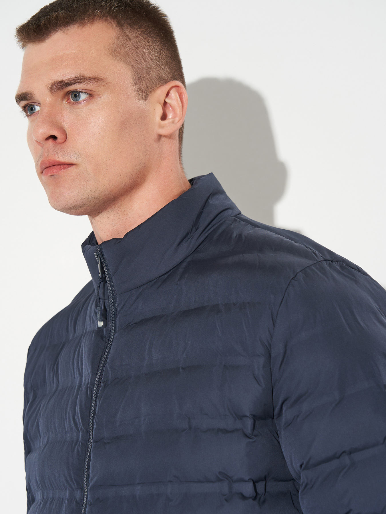 Демисезонная куртка Mustang Jeans Creston модель 1015599 Фото