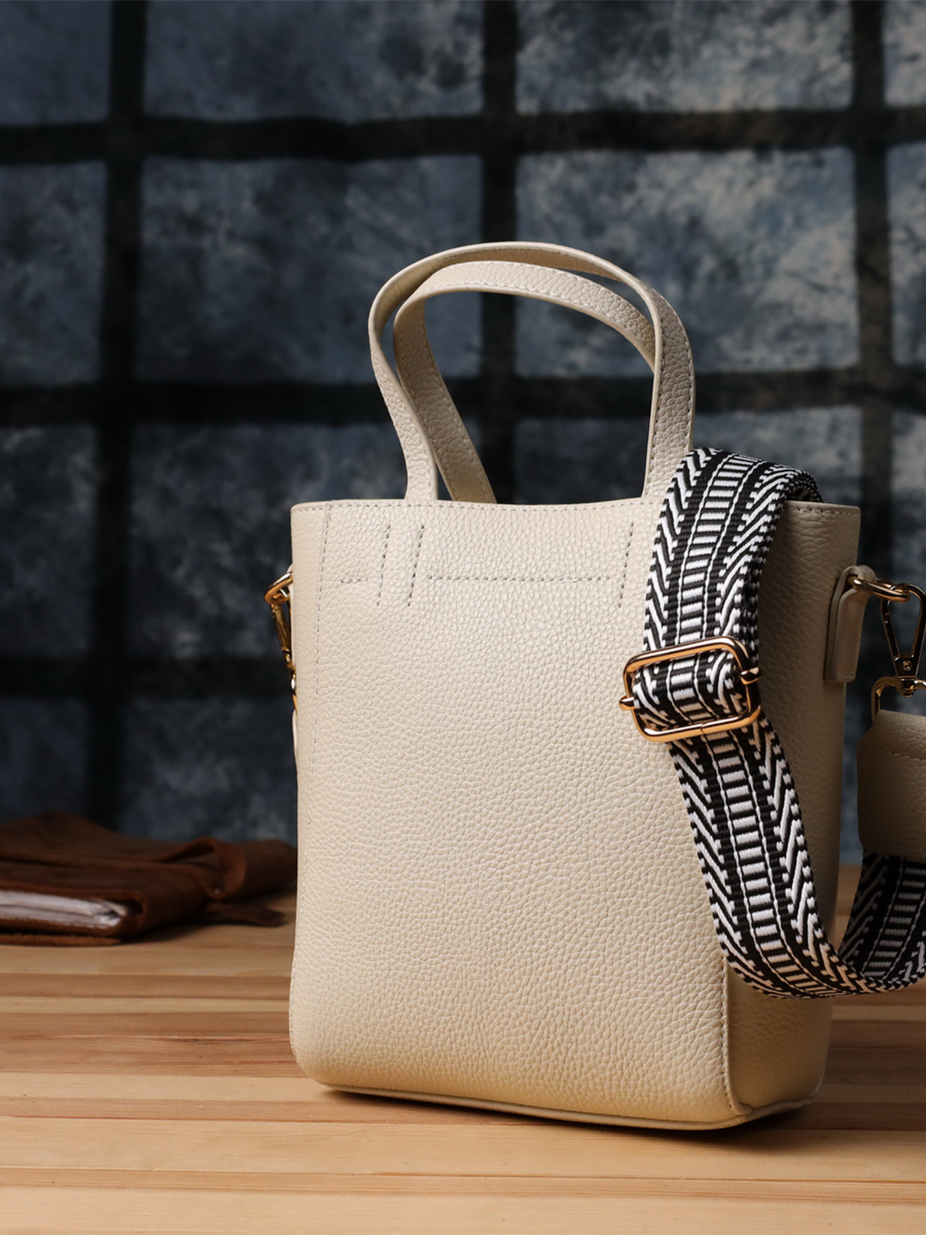 Кросс-боди Vintage модель bag24_22917 Фото