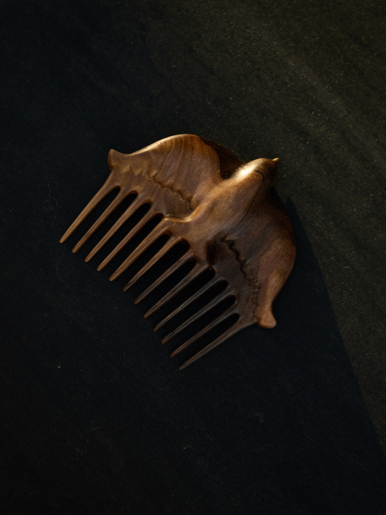 Дерев’яний гребінець для волосся «Ластівка» GNIZDO модель WHСS Фото