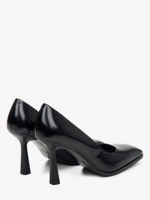 Туфли и лоферы Estro модель 3325-01-1-101 Фото