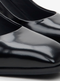 Туфлі та лофери Estro модель 3325-01-1-101 Фото