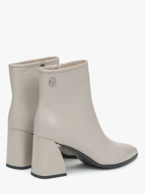 Ботинки и сапоги Estro модель 6765-5160-3149-1201 Фото