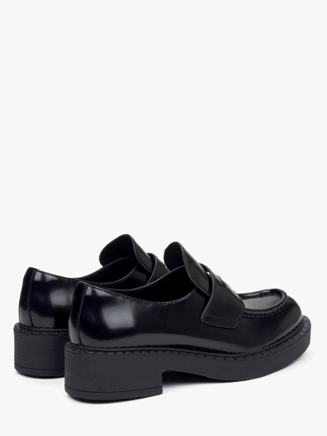 Туфлі та лофери Estro модель 289-6-2023-101 Фото