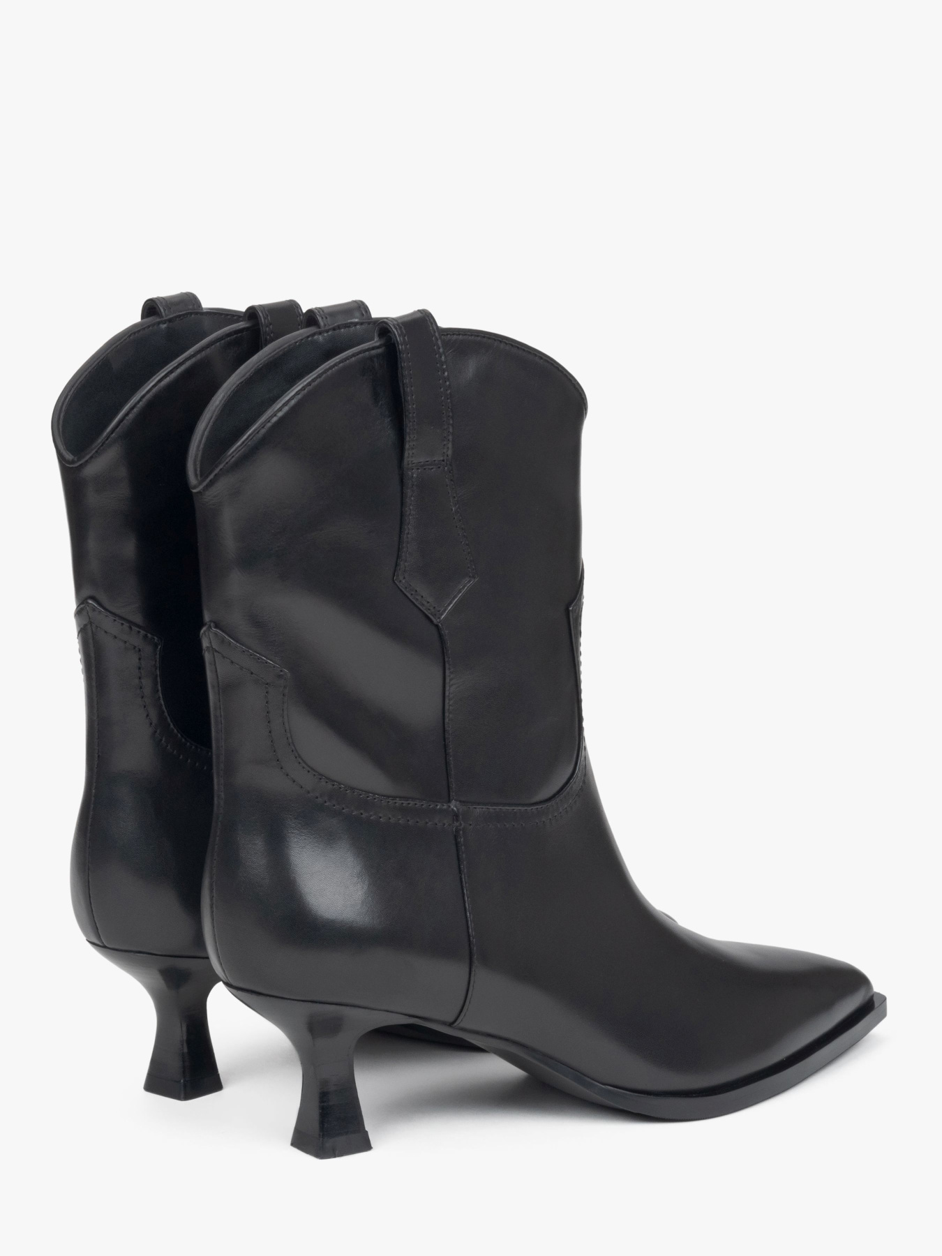 Ботинки и сапоги Estro модель 4883-0612-04-101 Фото