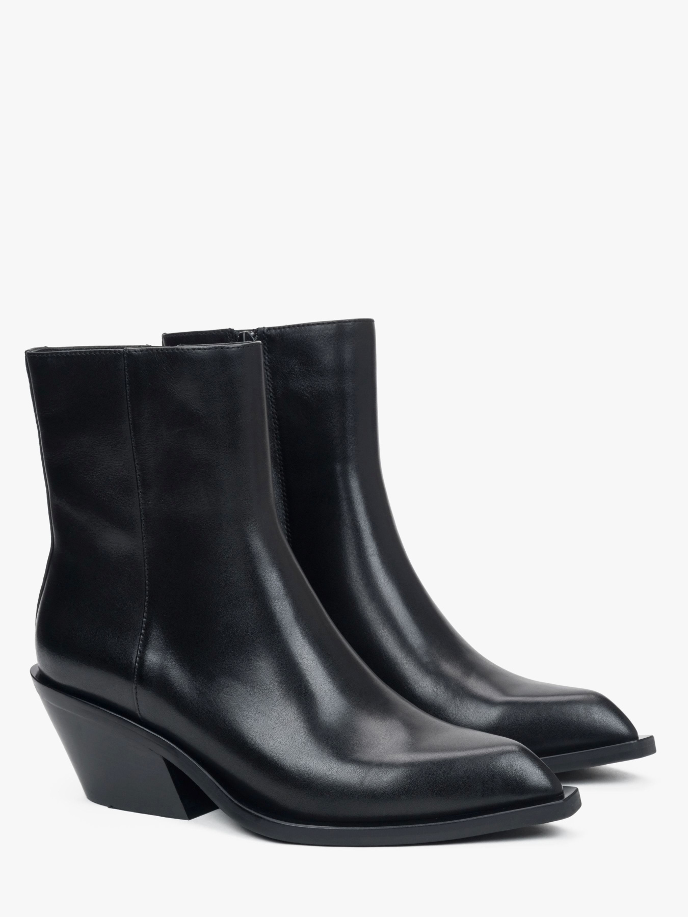 Ботинки и сапоги Estro модель 685-1006-101 Фото