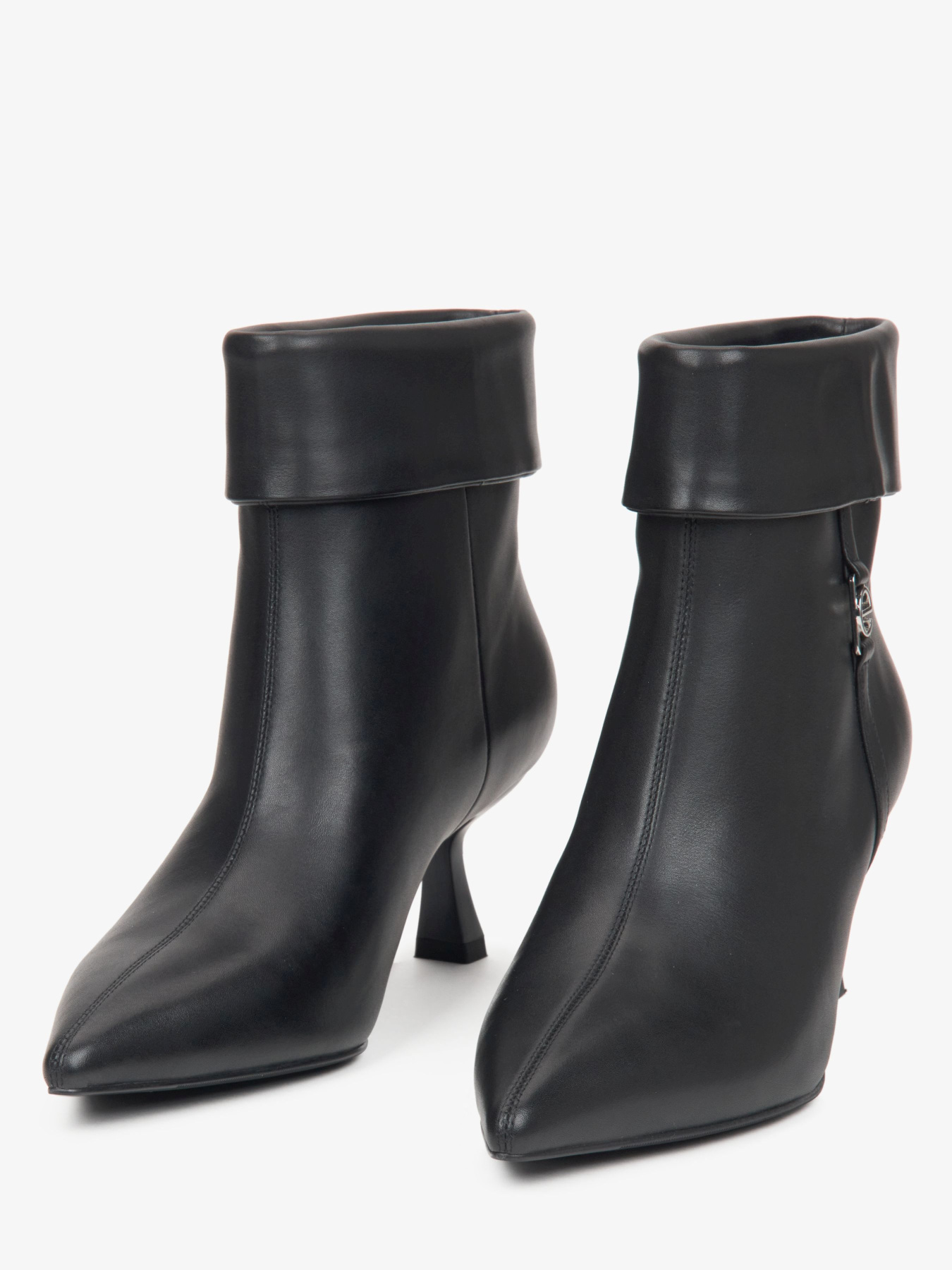 Черевики та чоботи Estro модель 2501-21-1-101 Фото