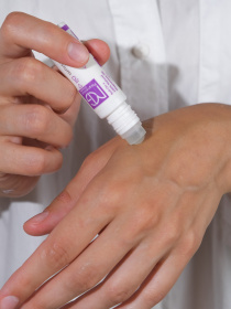 Магниевая масло в ролике от прыщей и укусов комаров Roll-On Magnesium Goods модель 680491 Фото