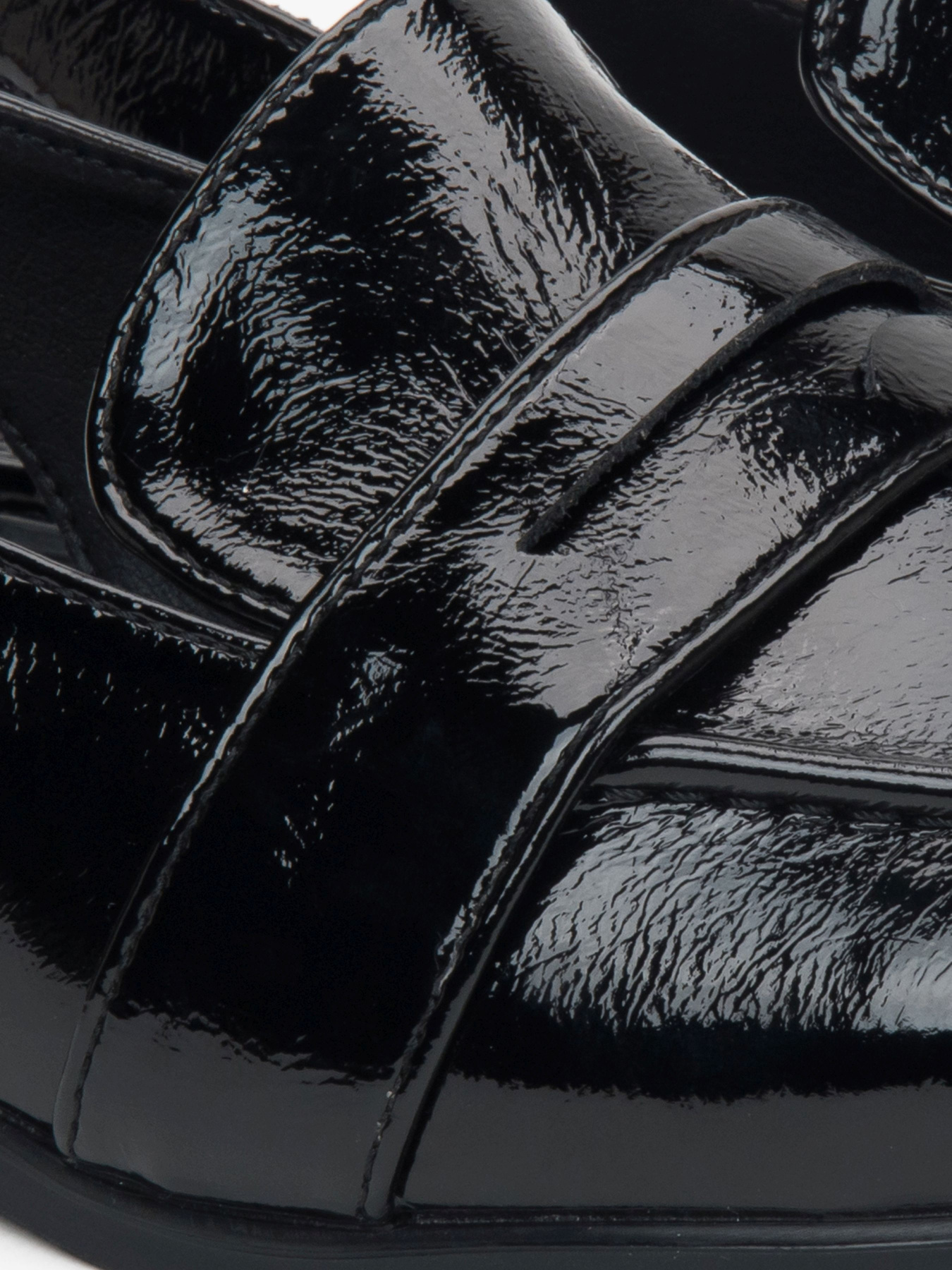 Туфли и лоферы Estro модель 22-05-5172-101 Фото