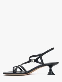 Сандалии Estro модель 013-9-1-101 Сандалии Estro модель 013-9-1-101 Фото