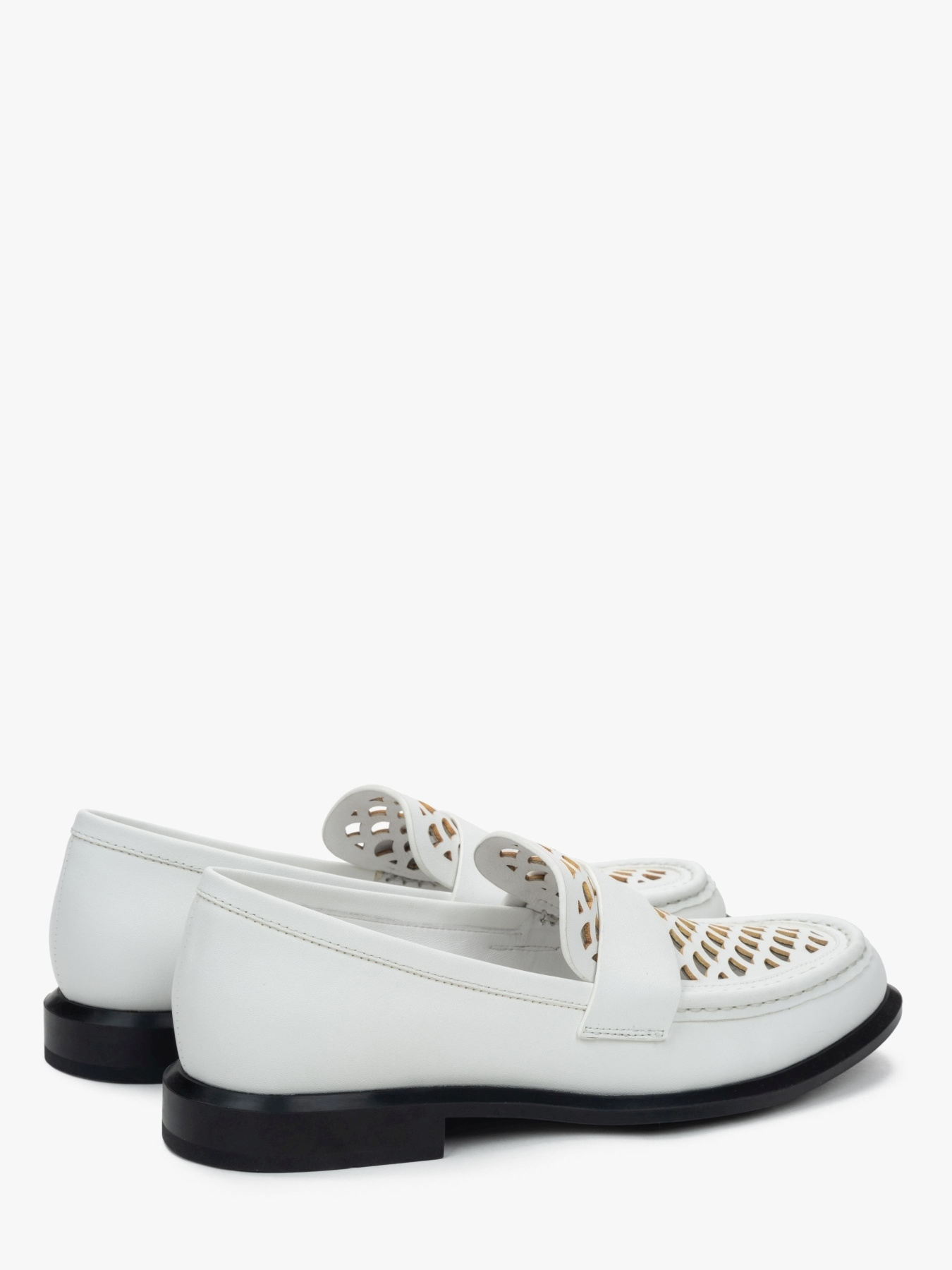 Туфли и лоферы Estro модель 4104-502-3-102 Фото