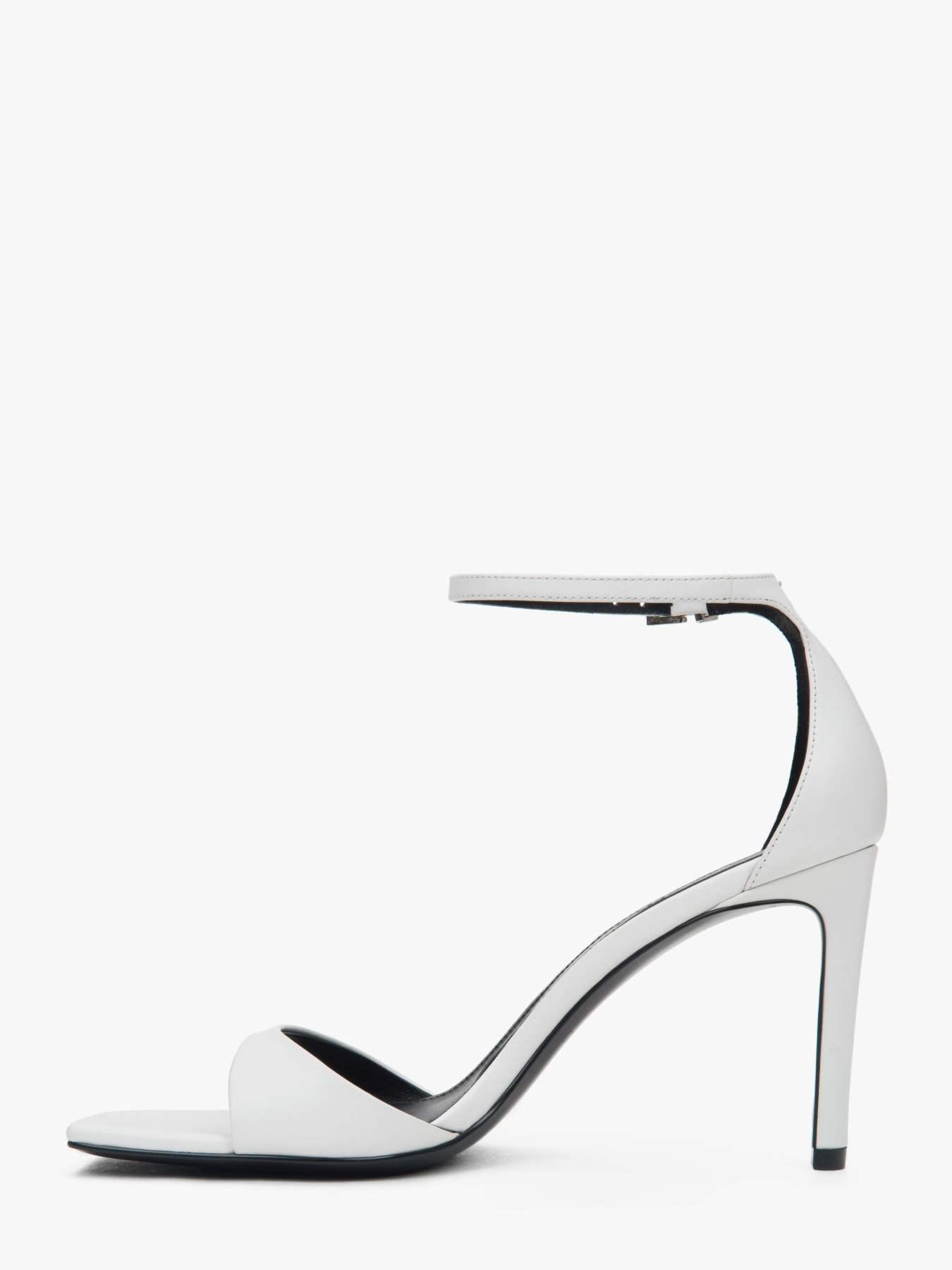 Сандалии Estro модель 3801-3-602-1201 Фото