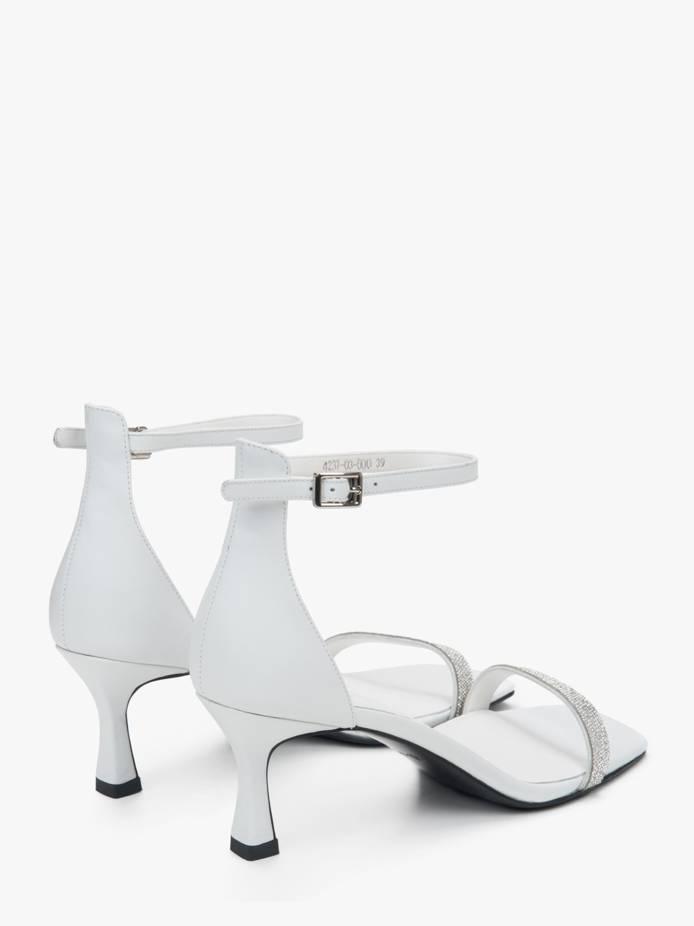 Сандалії Estro модель 4237-03-600-102 Фото