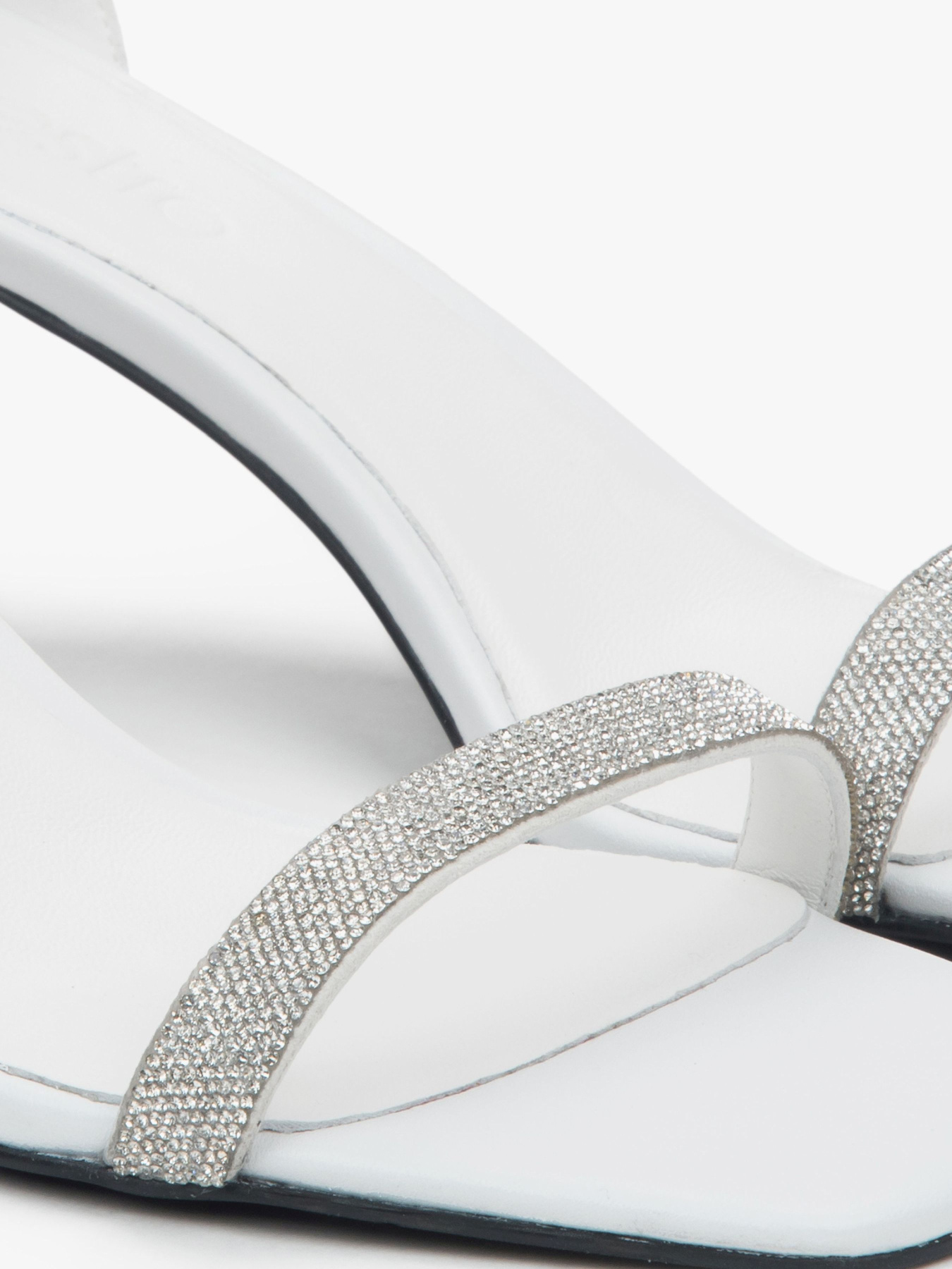 Сандалії Estro модель 4237-03-600-102 Фото