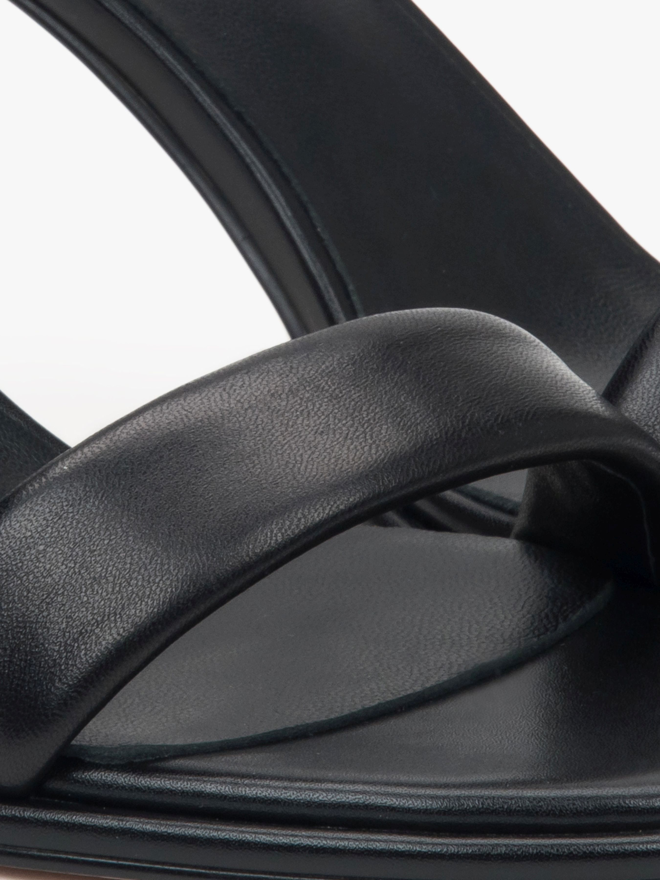 Сандалії Estro модель 529-07-01-101 Фото