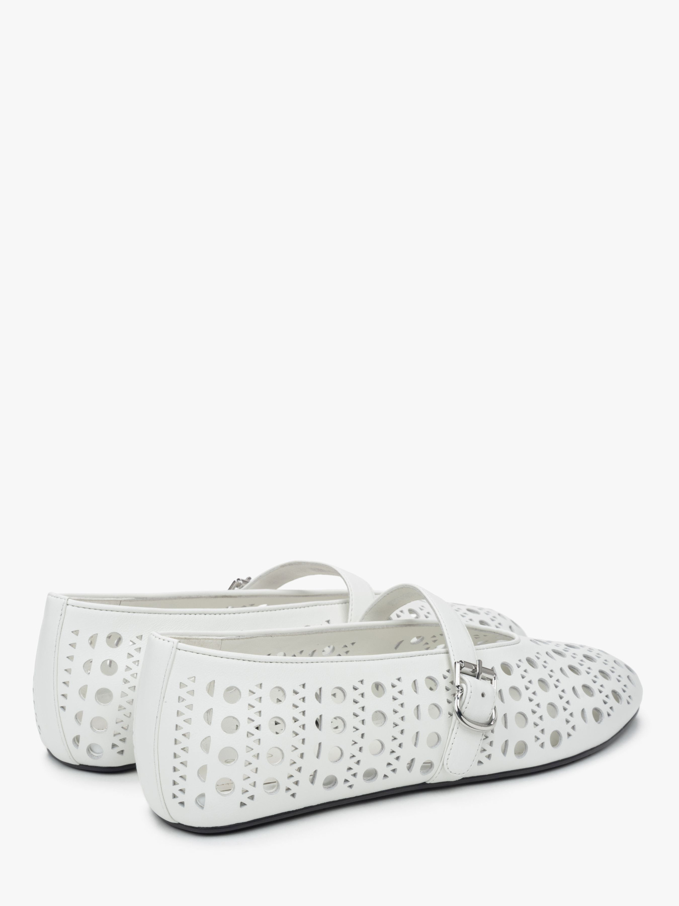 Туфли и лоферы Estro модель 24067-55-02-102 Фото