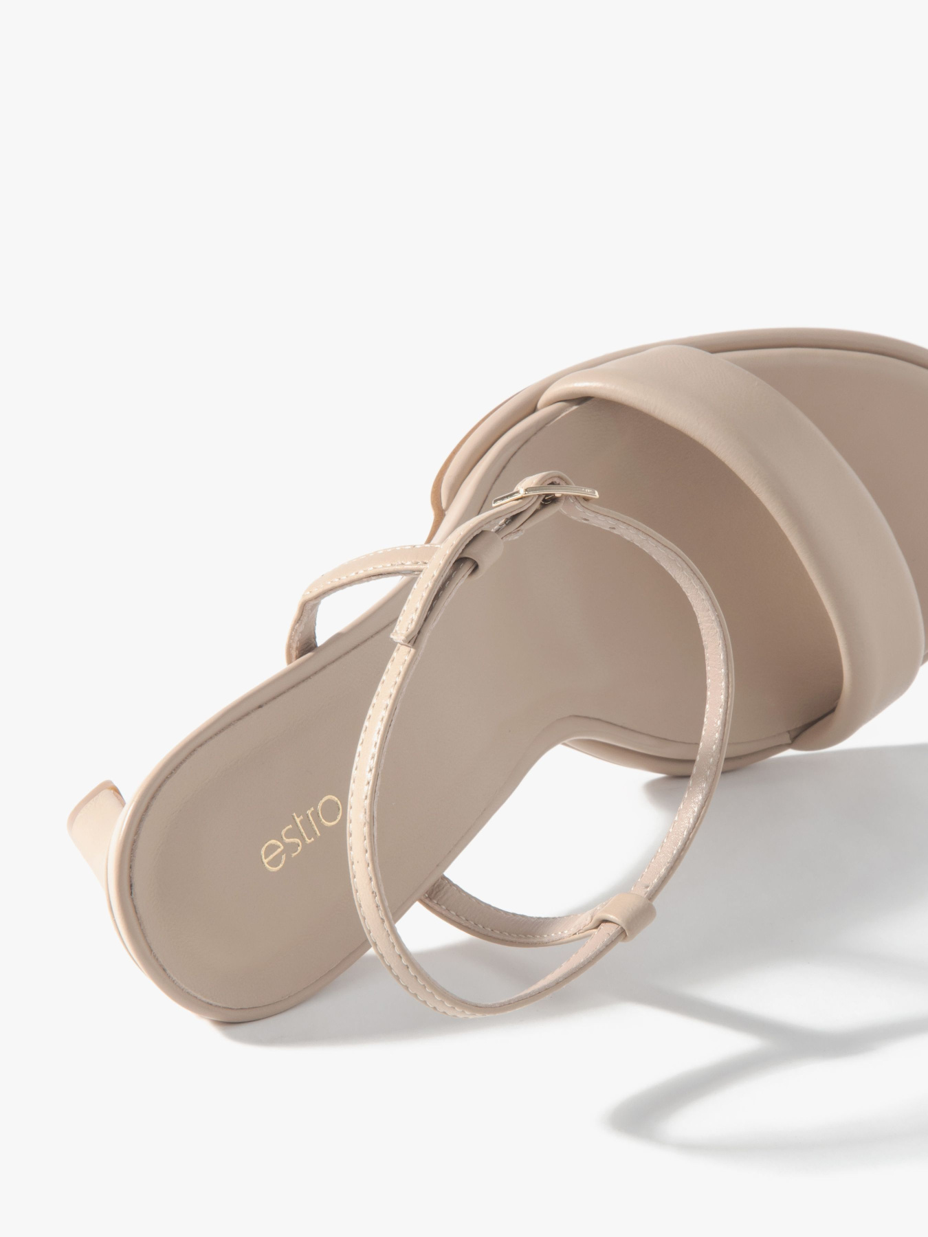 Сандалії Estro модель 529-07-02-123 Фото