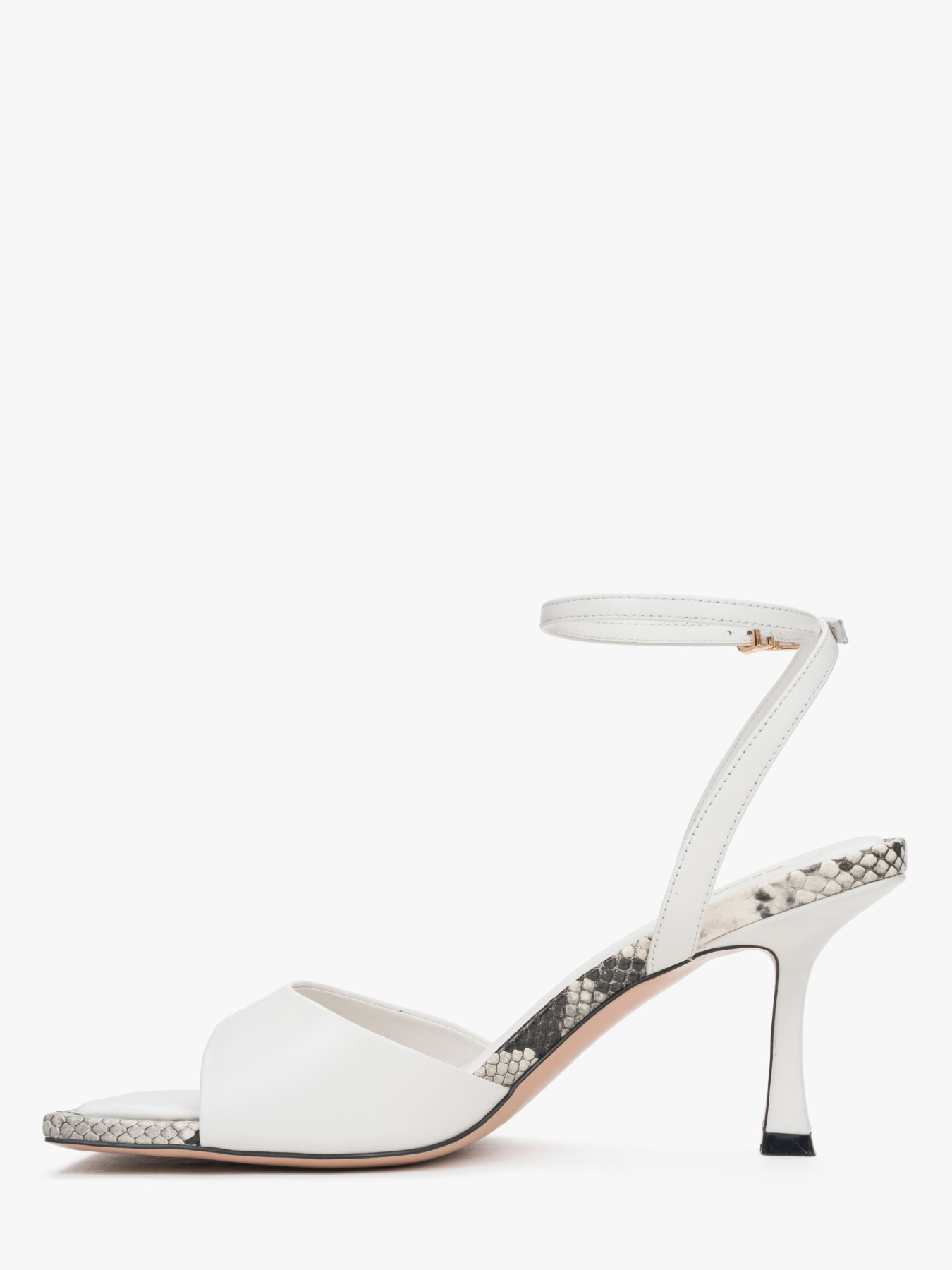 Сандалії Estro модель 530-08-01-1201 Фото