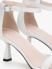 Сандалии Estro модель 289-7212-05-102 Фото