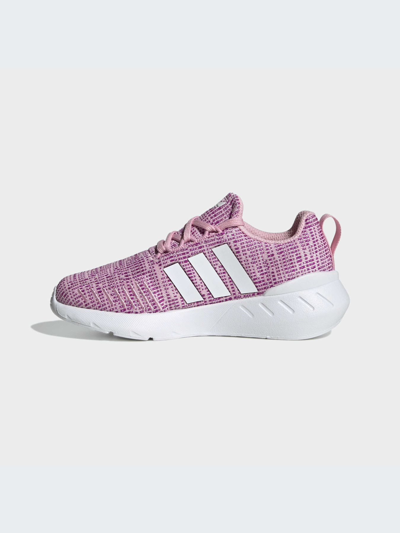 Кроссовки Adidas Swift модель GW8181-KZ Фото