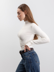 Лонгслив Famo модель LNG-251048_01 Фото