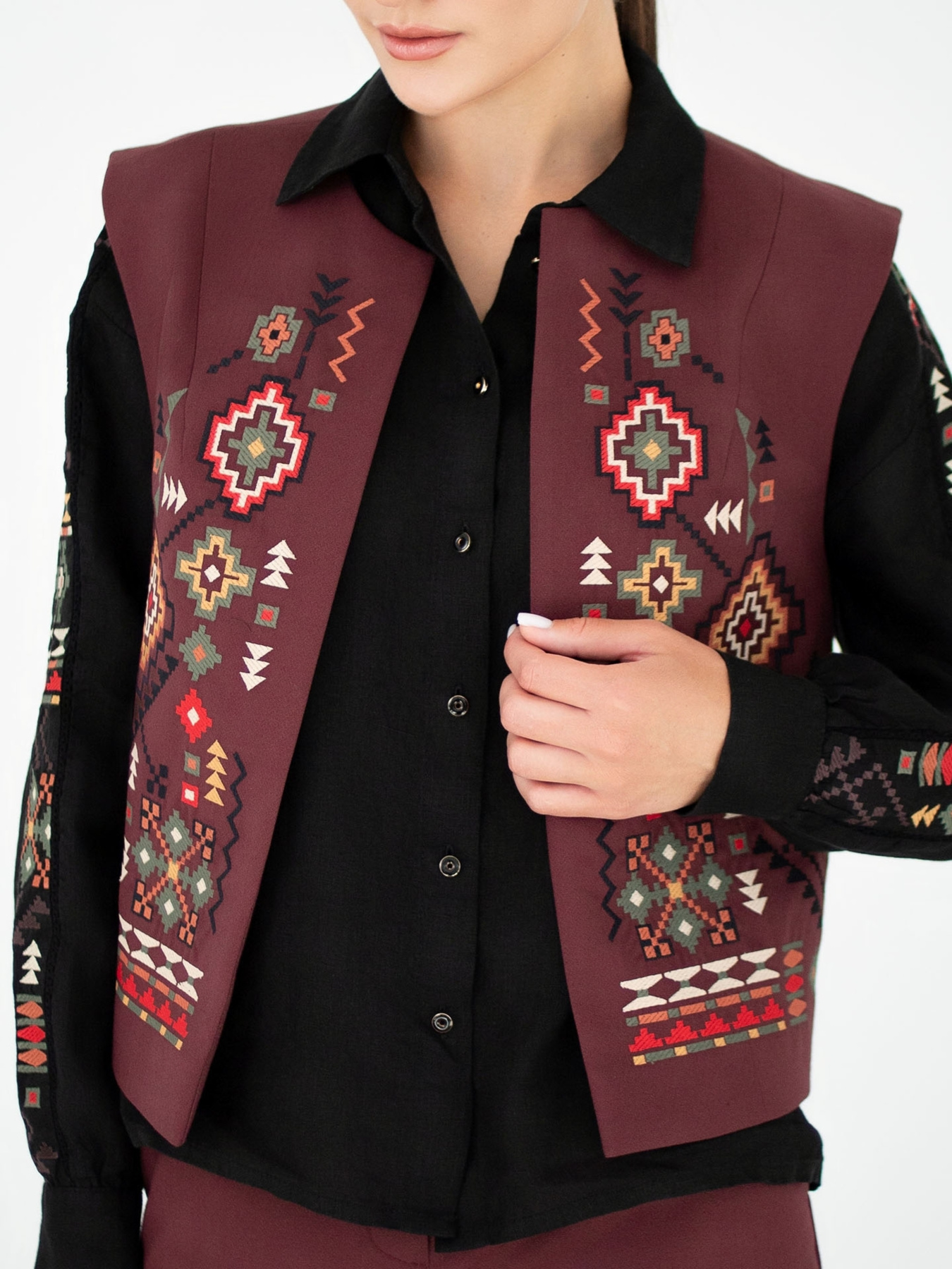 Жилет классический Едельвіка модель 237-25-00burgundy Фото